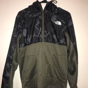The north face white weight jacket size small